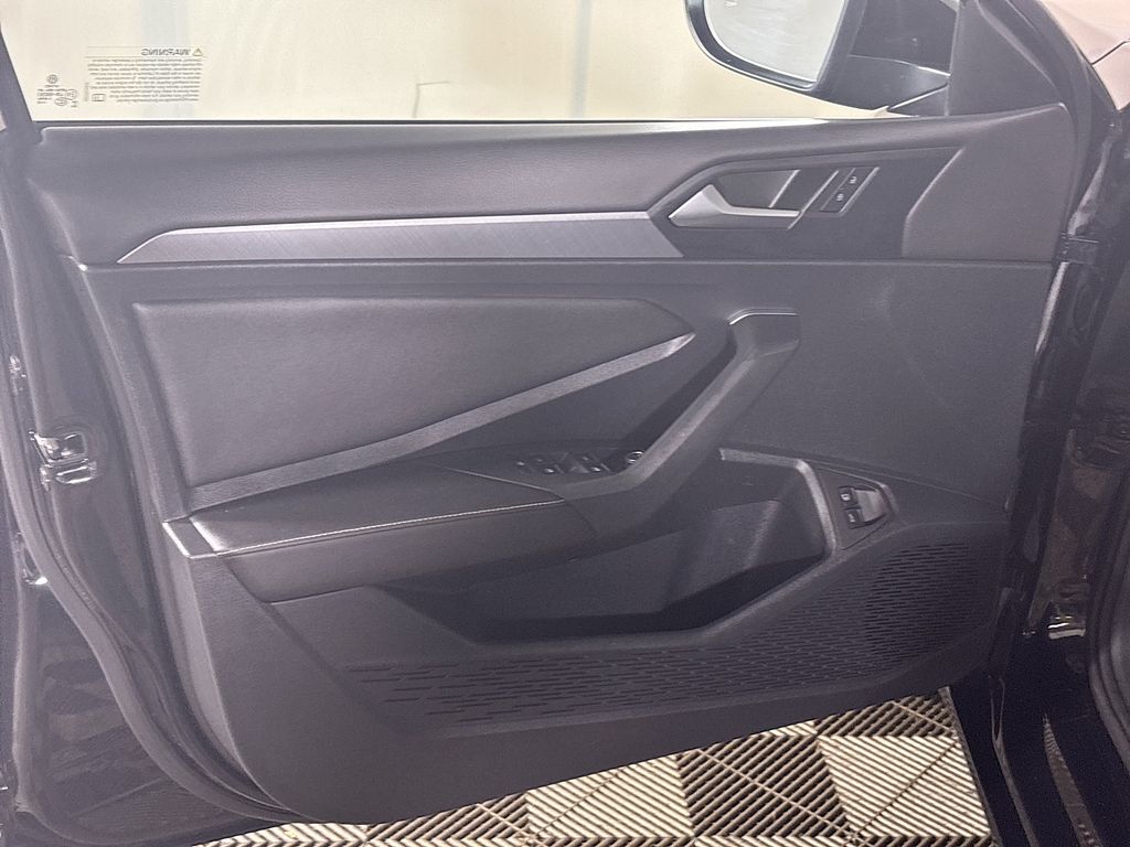 2022 Volkswagen Jetta 1.5T SE