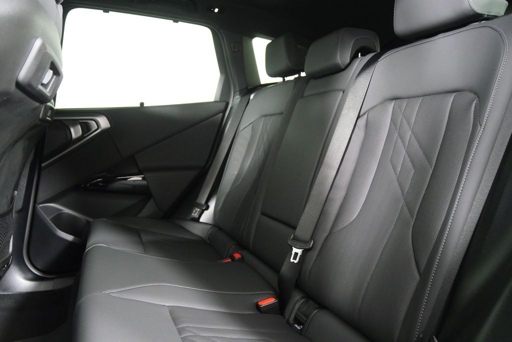 Thumbnail: 2026 BMW X3 - 16