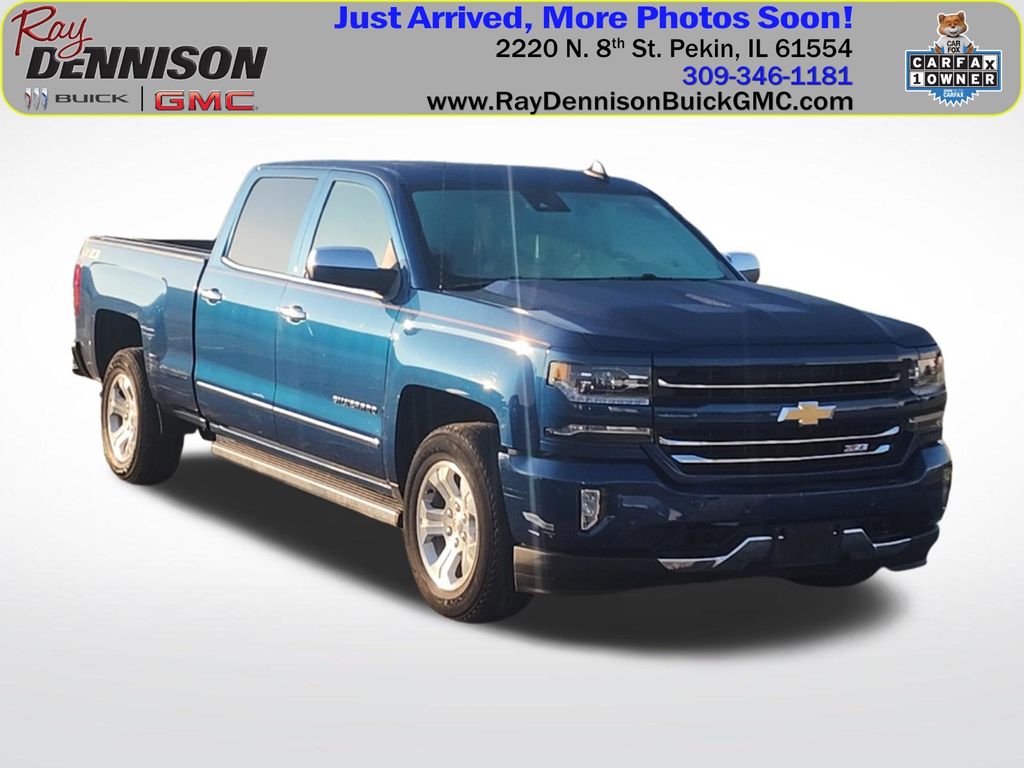 Deep Ocean Blue Metallic 2018 Chevrolet Silverado 1500 Pickup Truck Four-Wheel Drive 8-Speed Automatic Overdrive