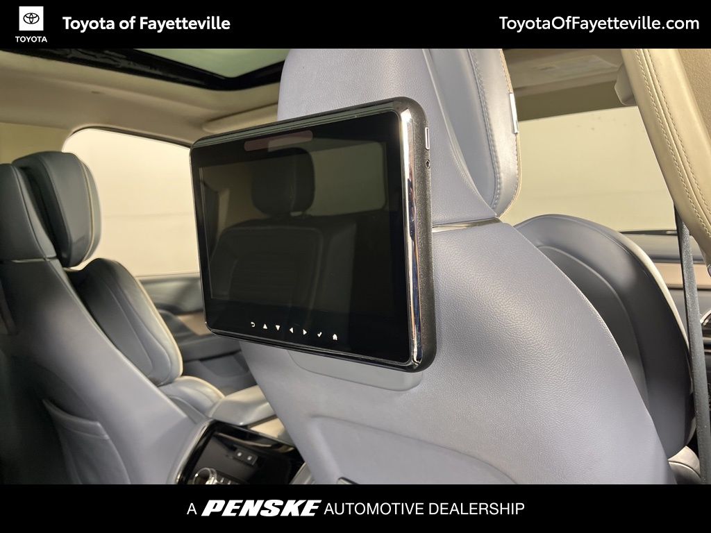 Thumbnail: 2018 Lincoln Navigator - 14