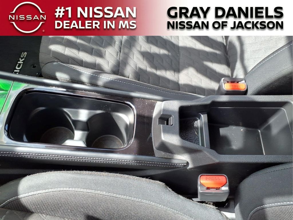 Used 2022 Nissan Kicks SUV