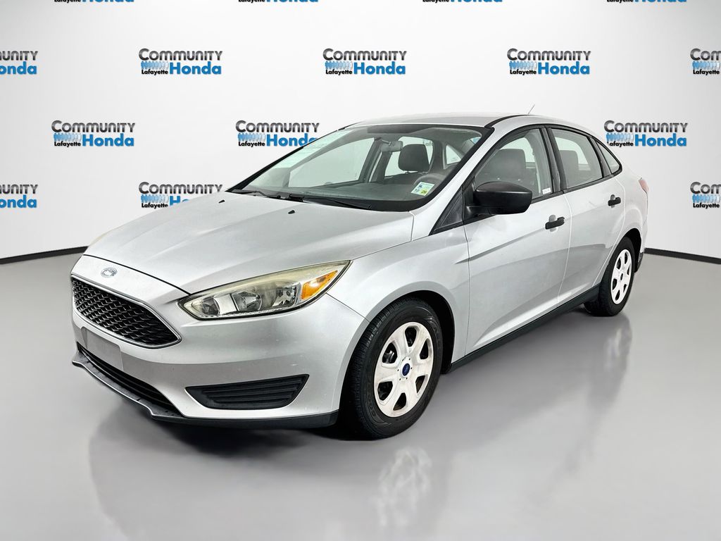 Ingot Silver 2017 Ford Focus Sedan Front-Wheel Drive 6-Speed Automatic
