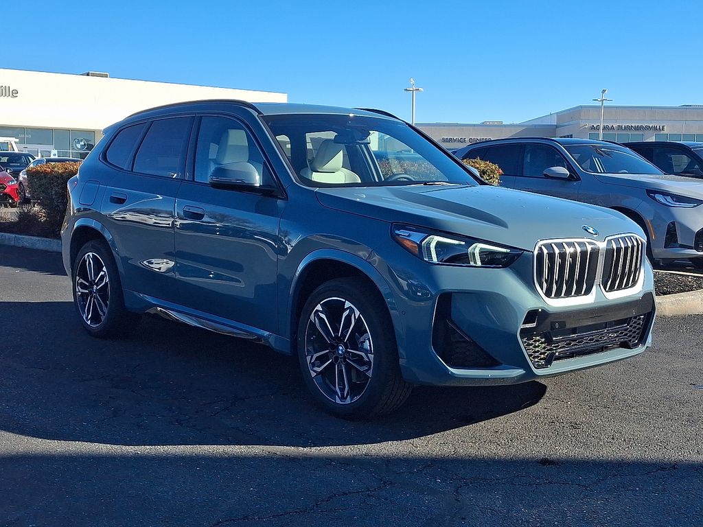 Thumbnail: 2026 BMW X1 - 2