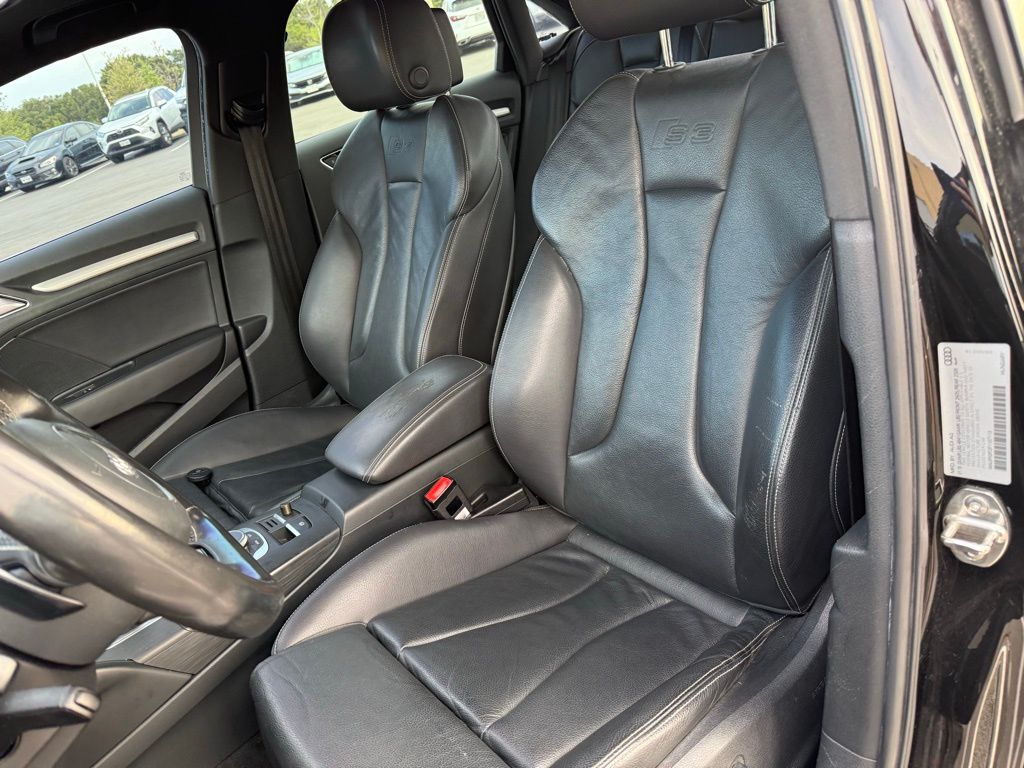 Thumbnail: 2015 Audi S3 - 8