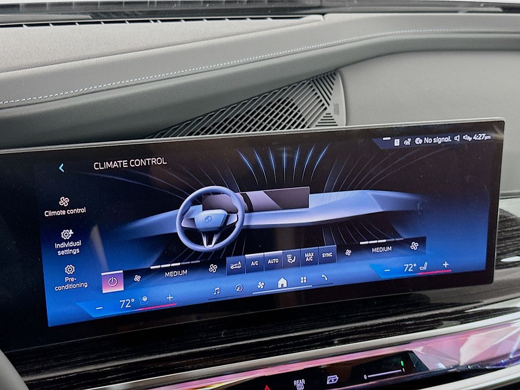 2025 BMW 7 Series 740i xDrive 14
