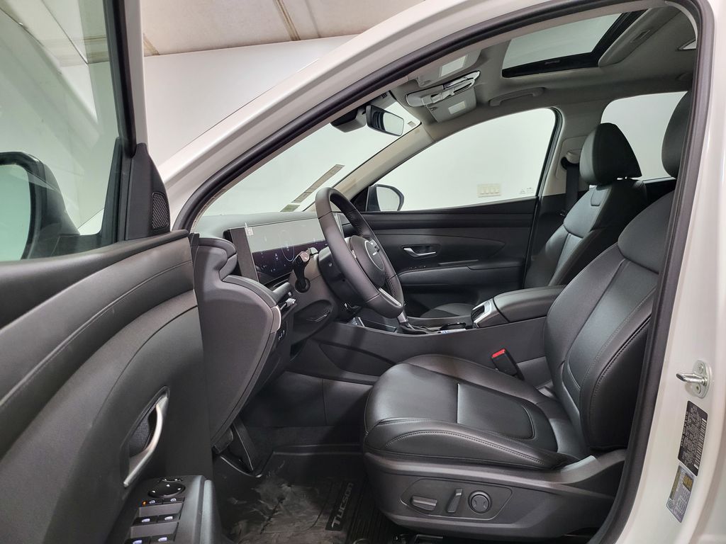 2025 Hyundai Tucson SEL Convenience 27