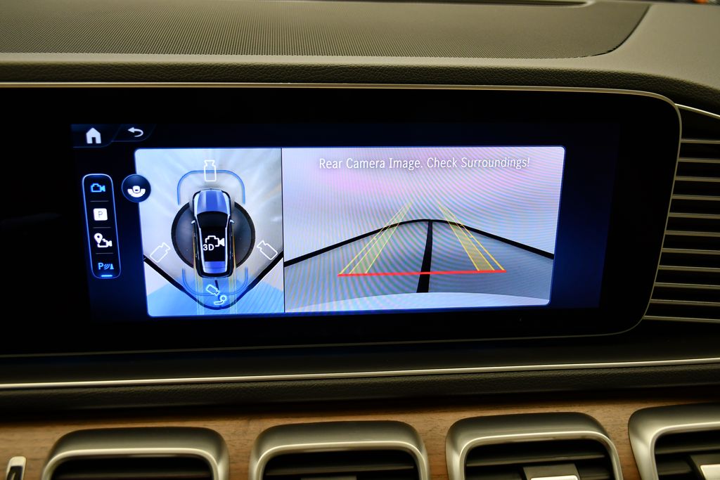 Thumbnail: 2026 Mercedes-Benz GLE - 27