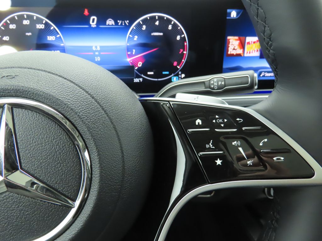 Thumbnail: 2025 Mercedes-Benz GLE - 12