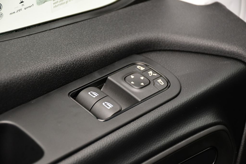 Thumbnail: 2026 Mercedes-Benz Sprinter - 24