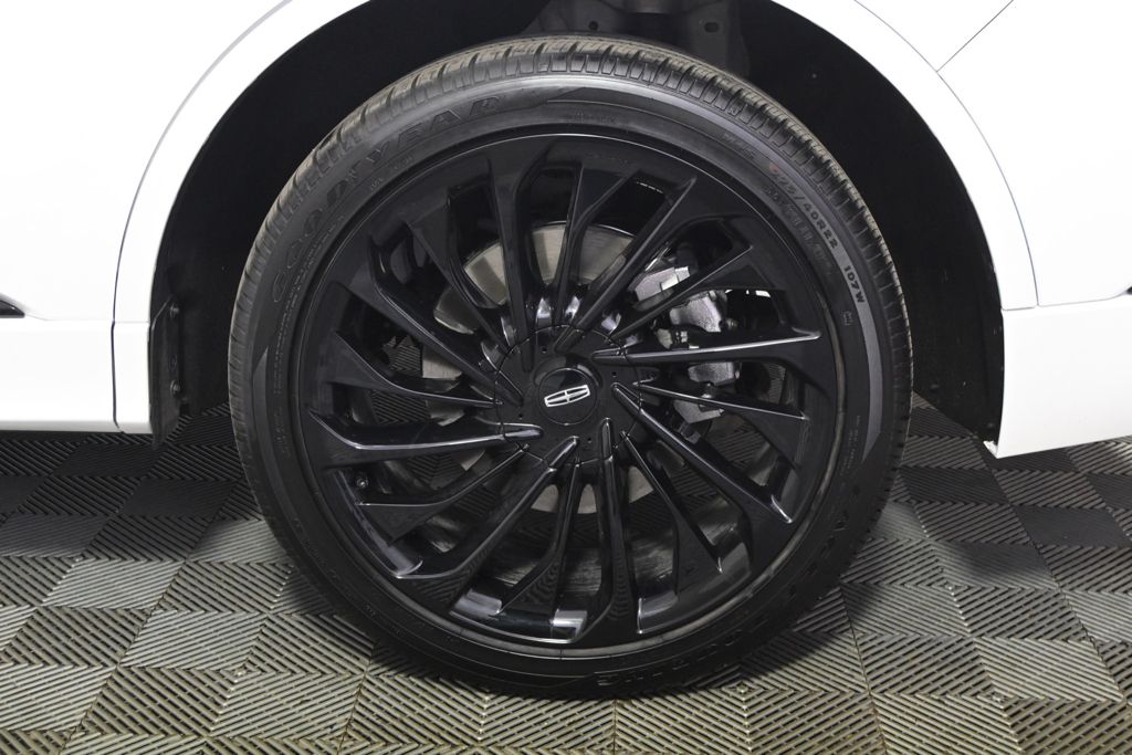 New 2026 White Lincoln Reserve image 21