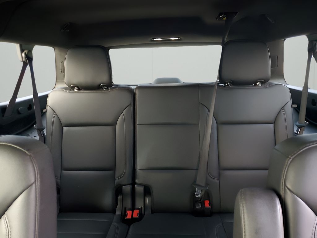 Used Car 2021 Chevrolet Suburban  Z71 For Sale Under $40,000 In Austin, Texas