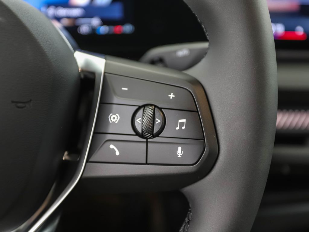 Thumbnail: 2026 BMW 2 Series - 13