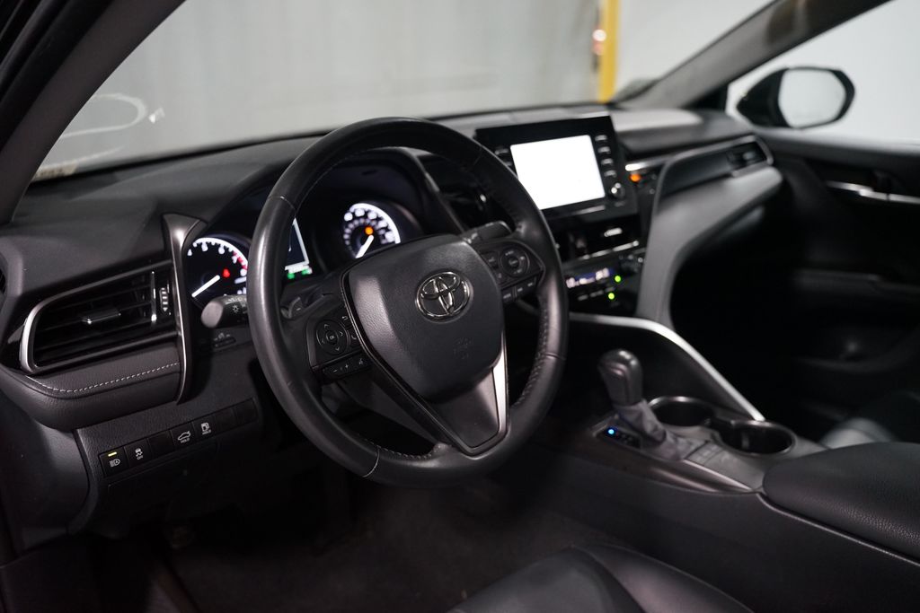 Thumbnail: 2024 Toyota Camry - 6