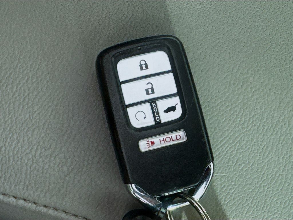 Used Car 2021 Honda Cr-v Hybrid  Ex-l For Sale Under $30,000 In Austin, Texas
