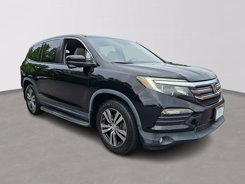 Thumbnail: 2016 Honda Pilot - 3