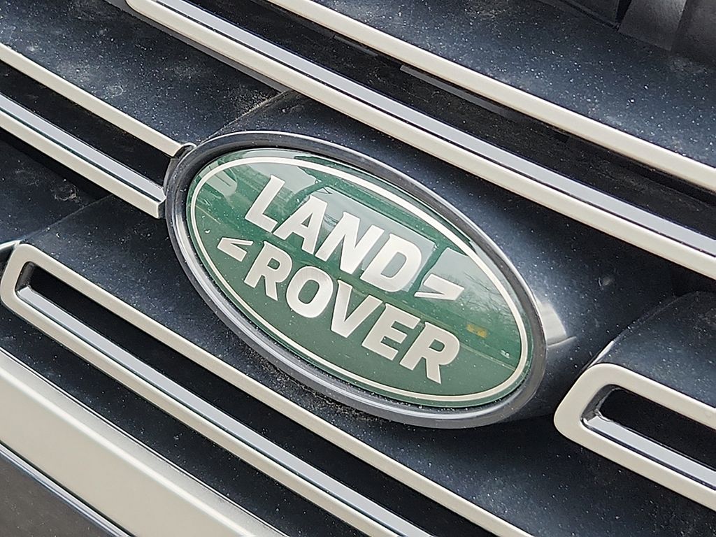 Thumbnail: 2026 Land Rover Range Rover - 11