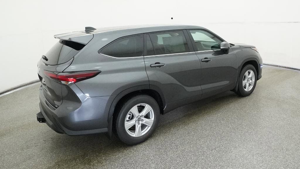 Thumbnail: 2025 Toyota Highlander - 24