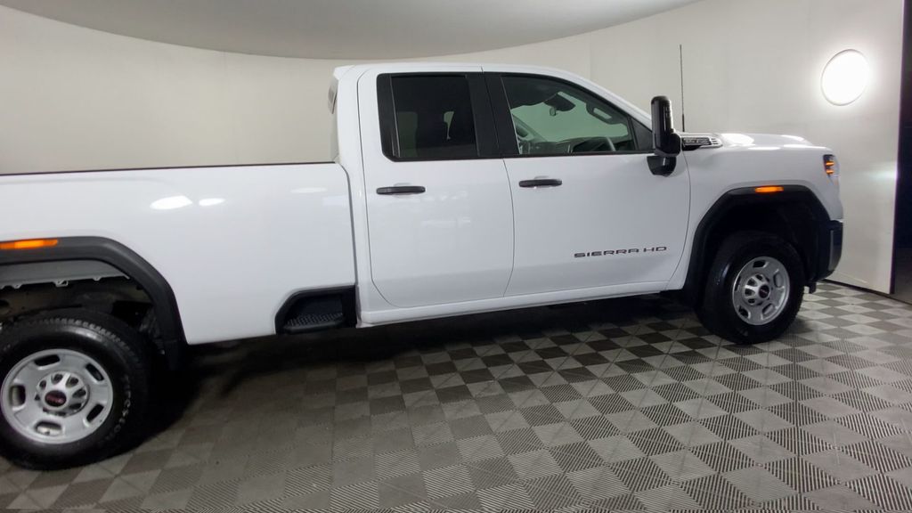 2025 GMC Sierra 2500HD Pro photo