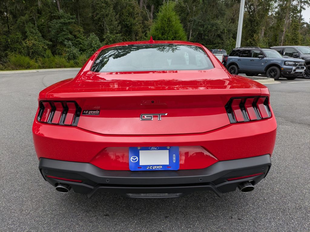 2025 Ford Mustang GT Fastback