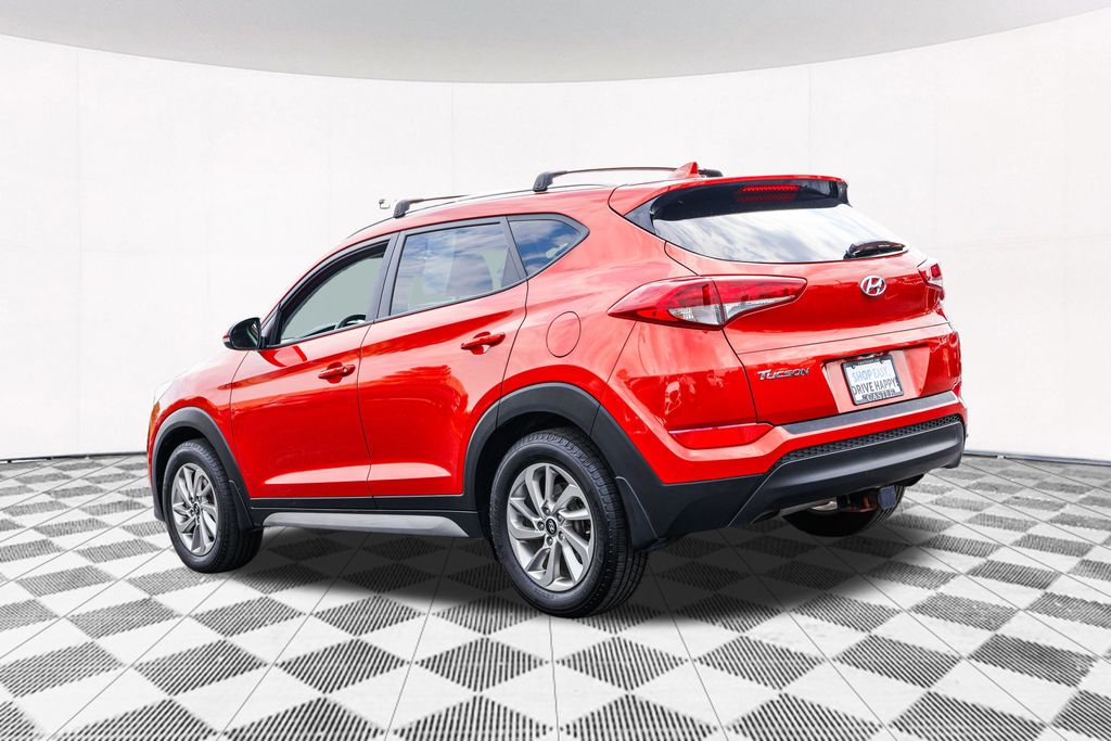 2017 Hyundai Tucson SE Plus 10