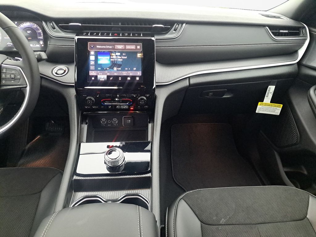 New Car 2025 Jeep Grand Cherokee L  Altitude X For Sale Under $40,000 In Austin, Texas