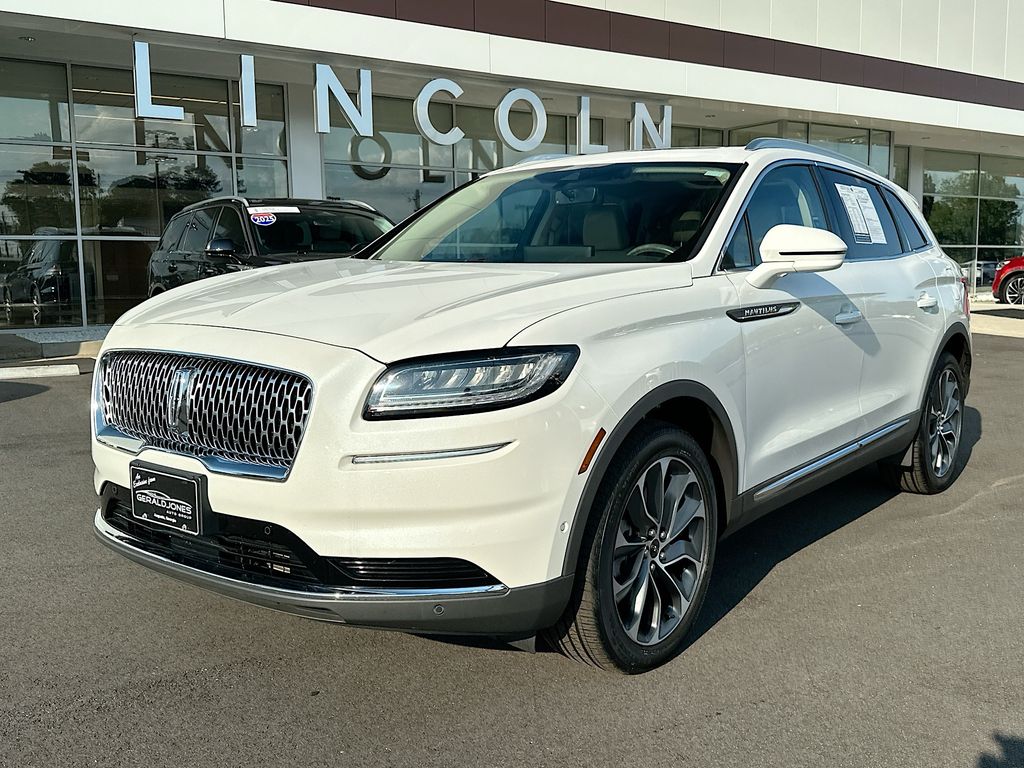 2023 Lincoln Nautilus Reserve AWD