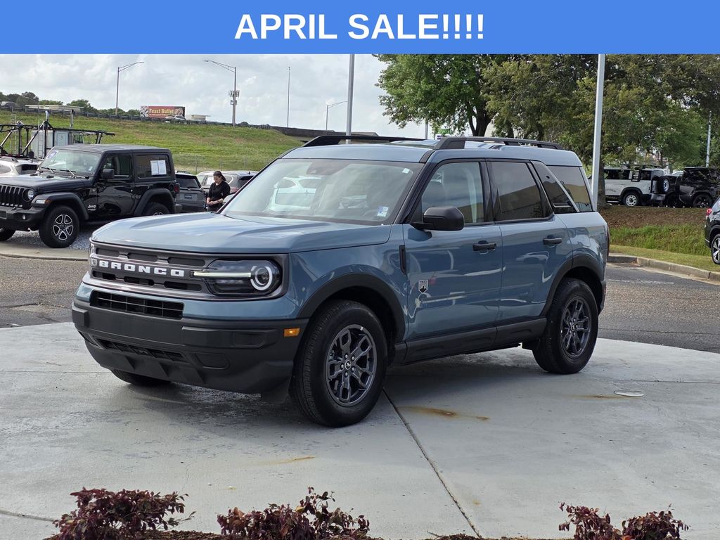 View vehicle photo 7