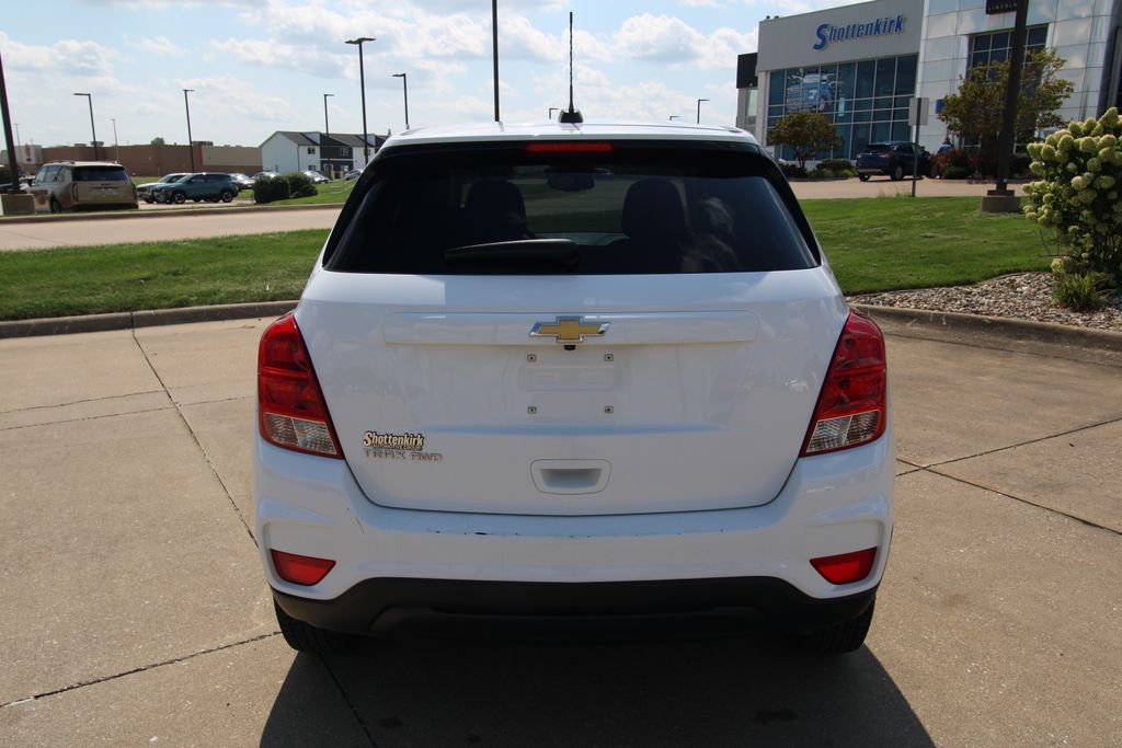 Used 2022 Chevrolet Trax SUV