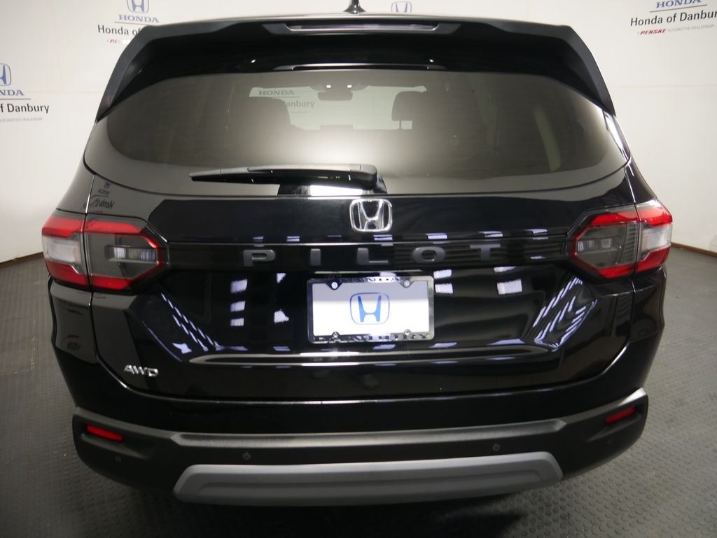 Thumbnail: 2023 Honda Pilot - 9