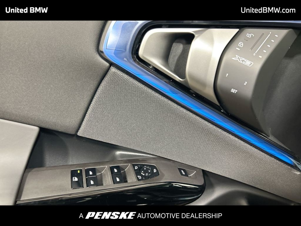 Thumbnail: 2026 BMW X3 - 11