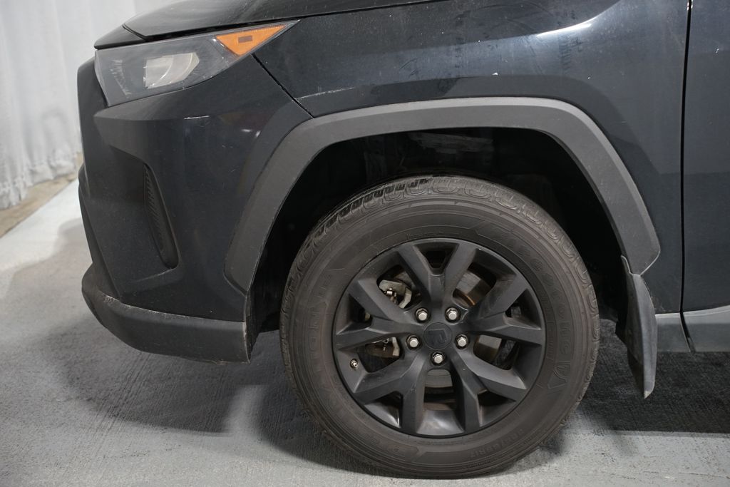 Thumbnail: 2022 Toyota RAV4 - 5