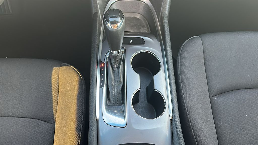 2020 Chevrolet Malibu LT White at Emmons Autoplex