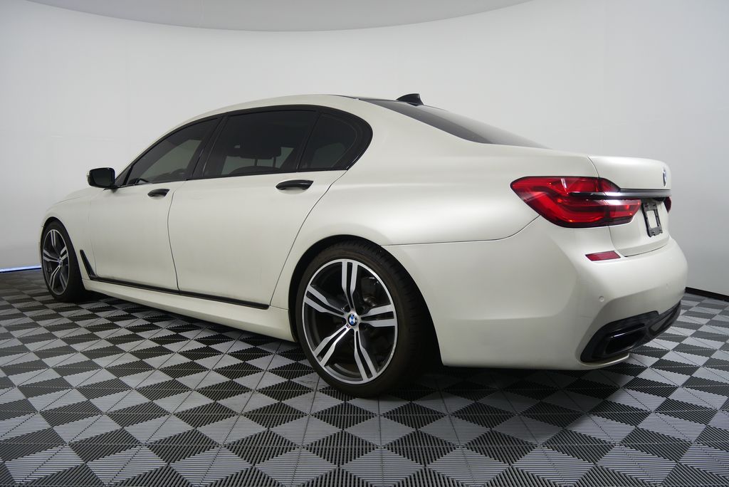 2018 BMW 7 Series 740i xDrive 5