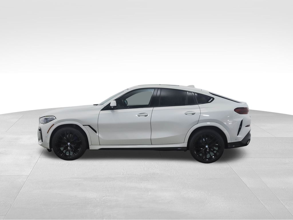 Thumbnail: 2023 BMW X6 - 2