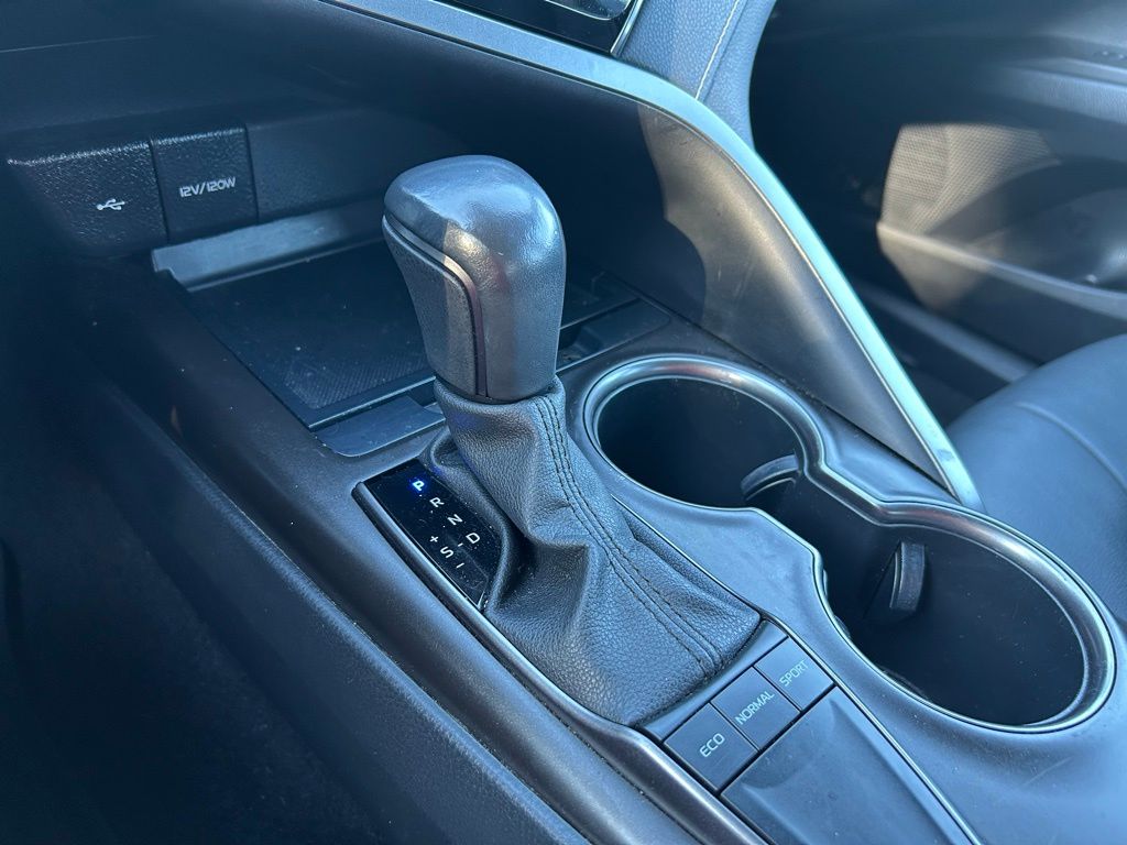 Thumbnail: 2023 Toyota Camry - 27