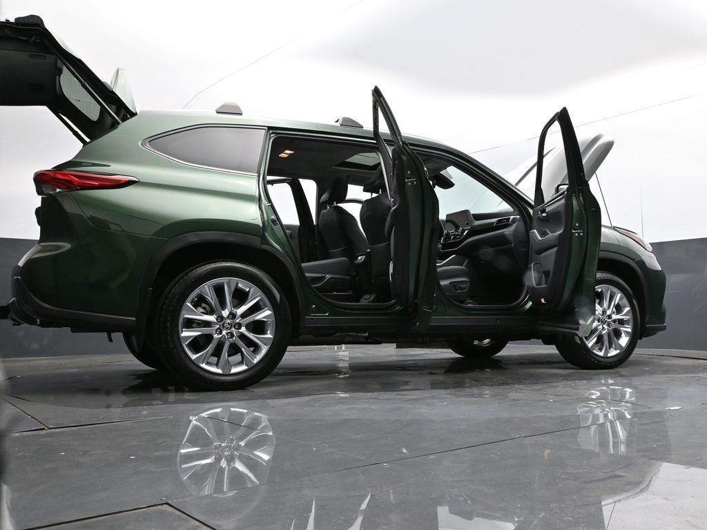 2023 Toyota Highlander Hybrid Limited