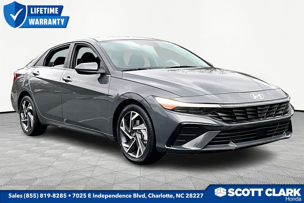 2025 Hyundai Elantra SEL Convenience