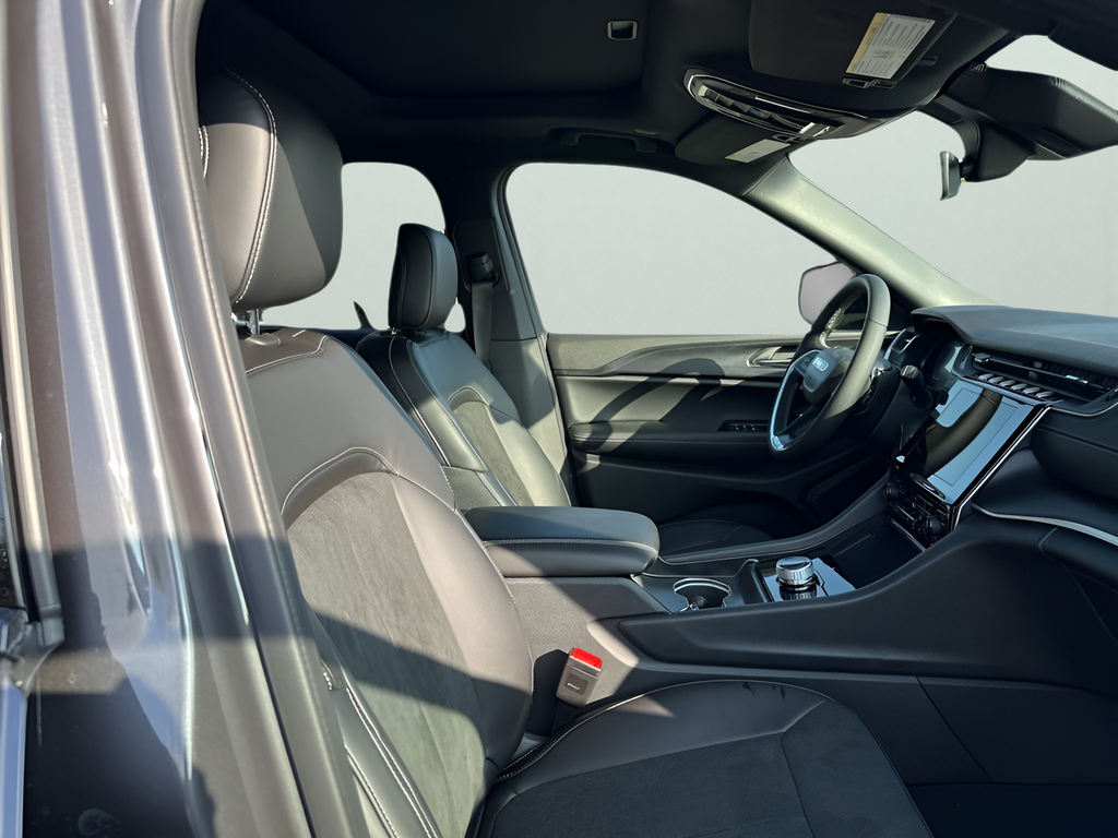 New Car 2025 Jeep Grand Cherokee L  For Sale Under $50,000 In Austin, Texas