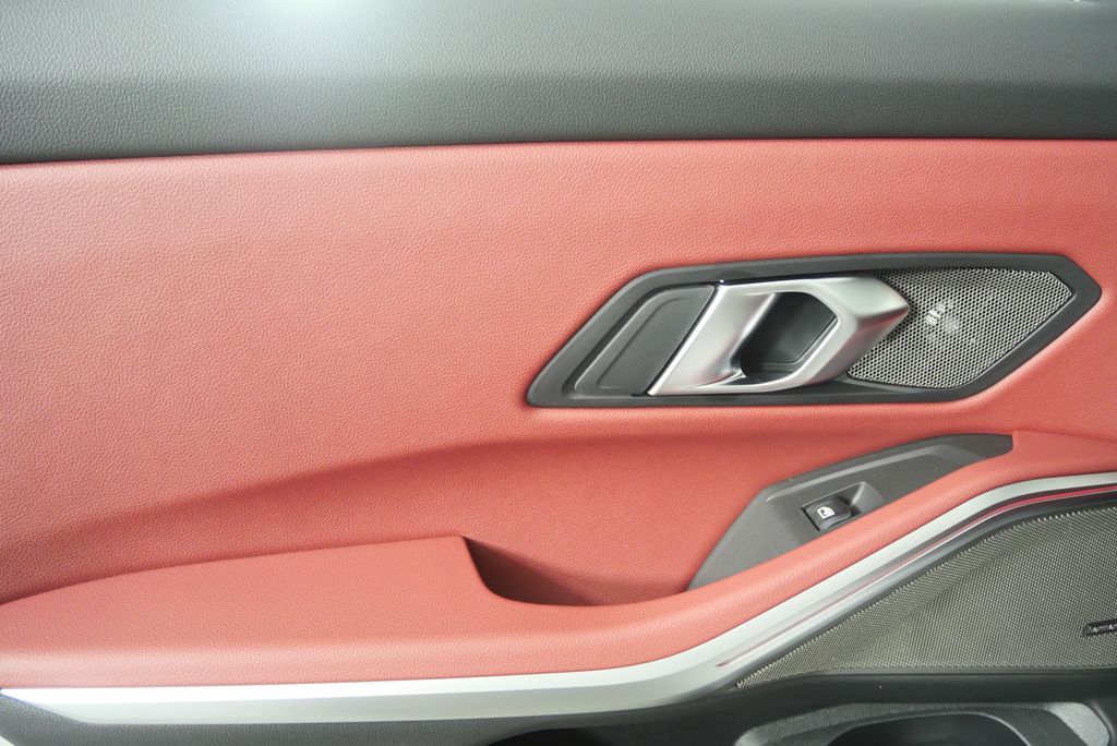 Thumbnail: 2026 BMW 3 Series - 14