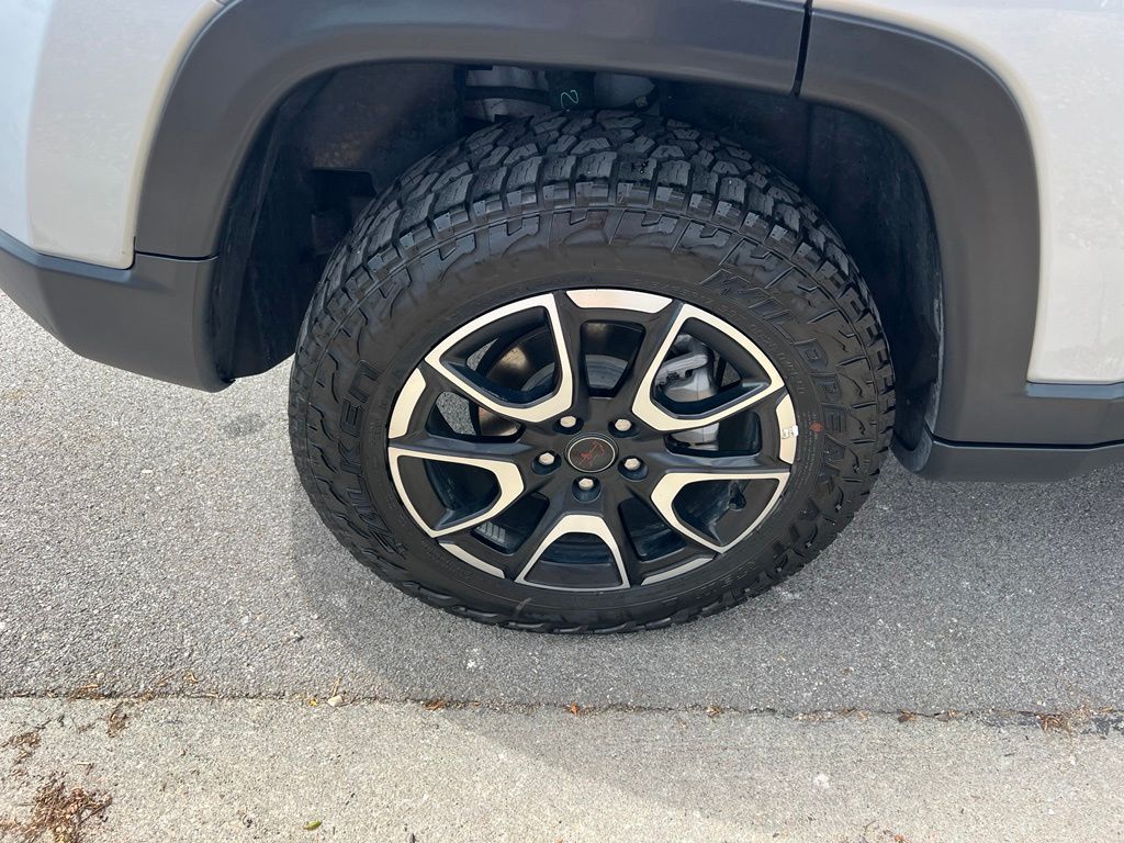 Used 2025 Jeep Compass SUV