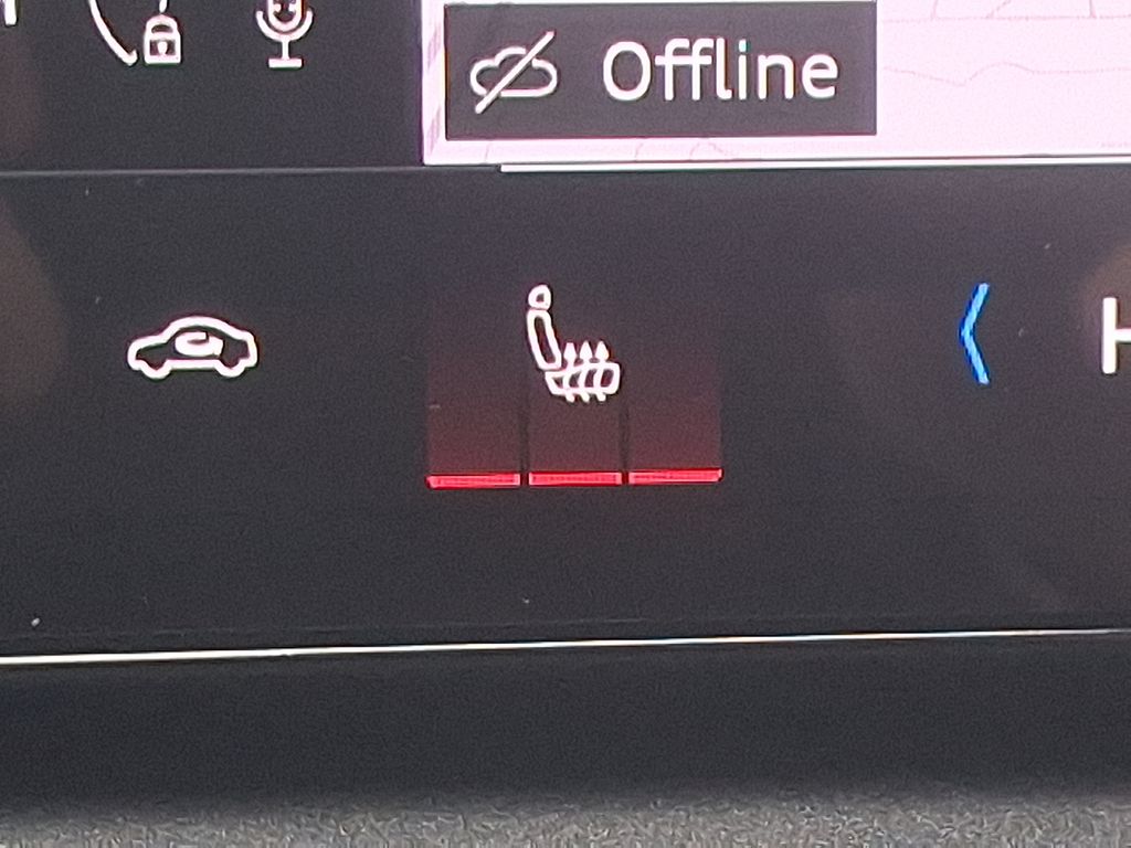 Thumbnail: 2025 Audi SQ6 e-tron - 22