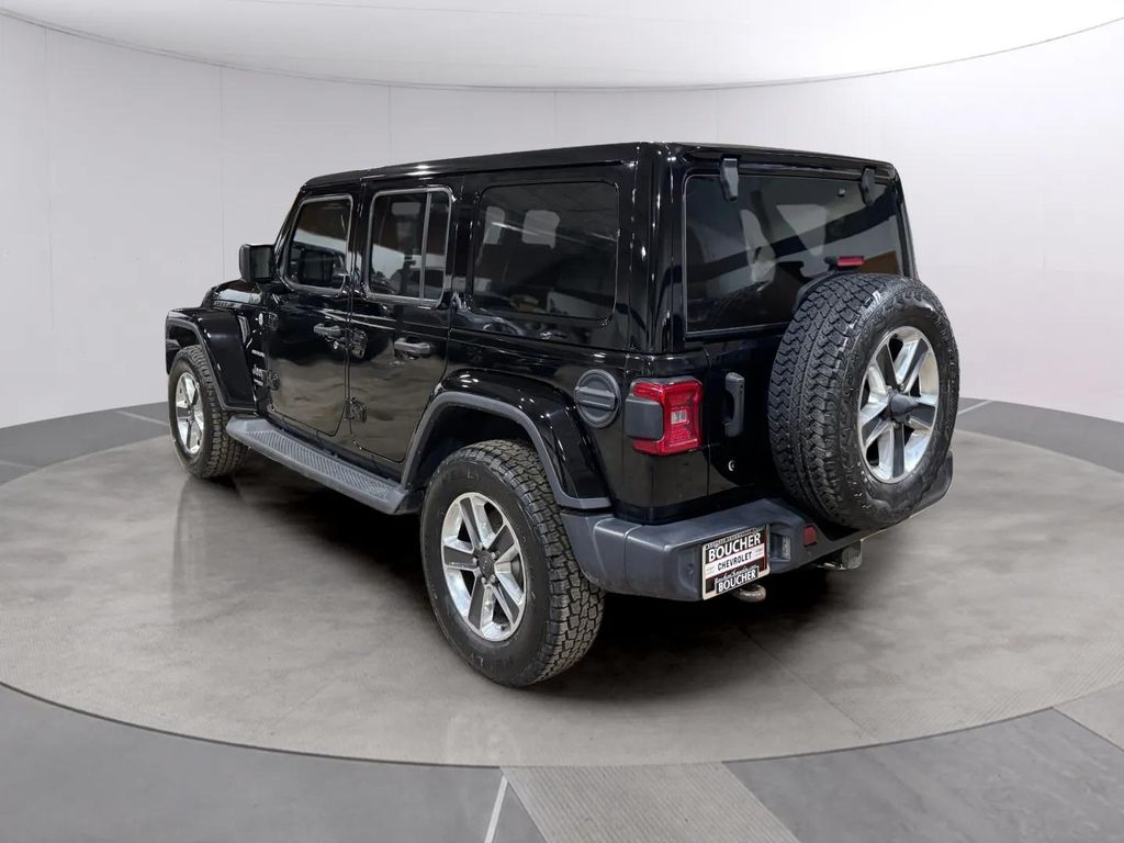 Used 2019 Black Clearcoat Jeep Unlimited Sahara image 5