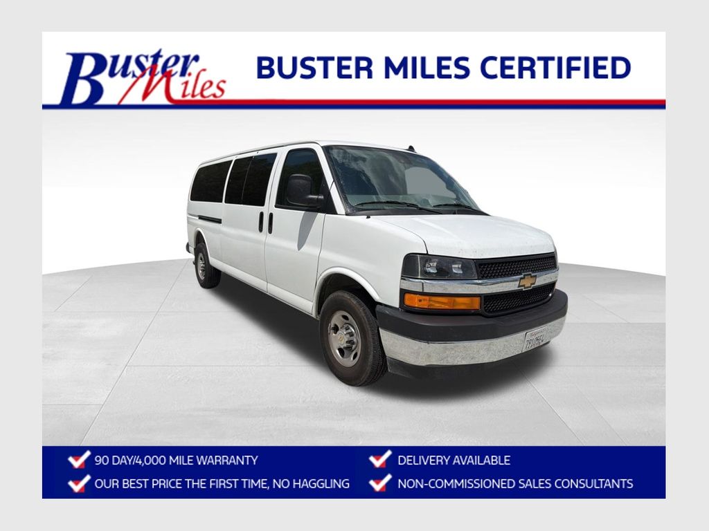 Summit White 2025 Chevrolet Express Van Rear-Wheel Drive 8-Speed Automatic Overdrive