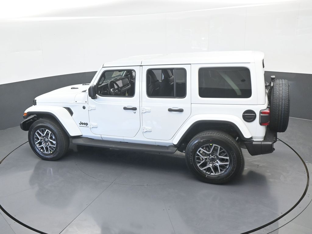 New 2026 Bright White Clearcoat Jeep Sahara image 46