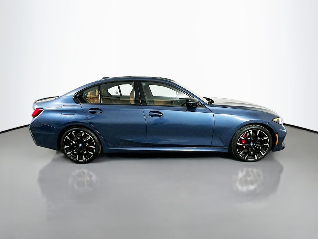 Thumbnail: 2026 BMW 3 Series - 4