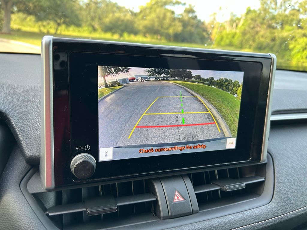 Thumbnail: 2024 Toyota RAV4 - 25