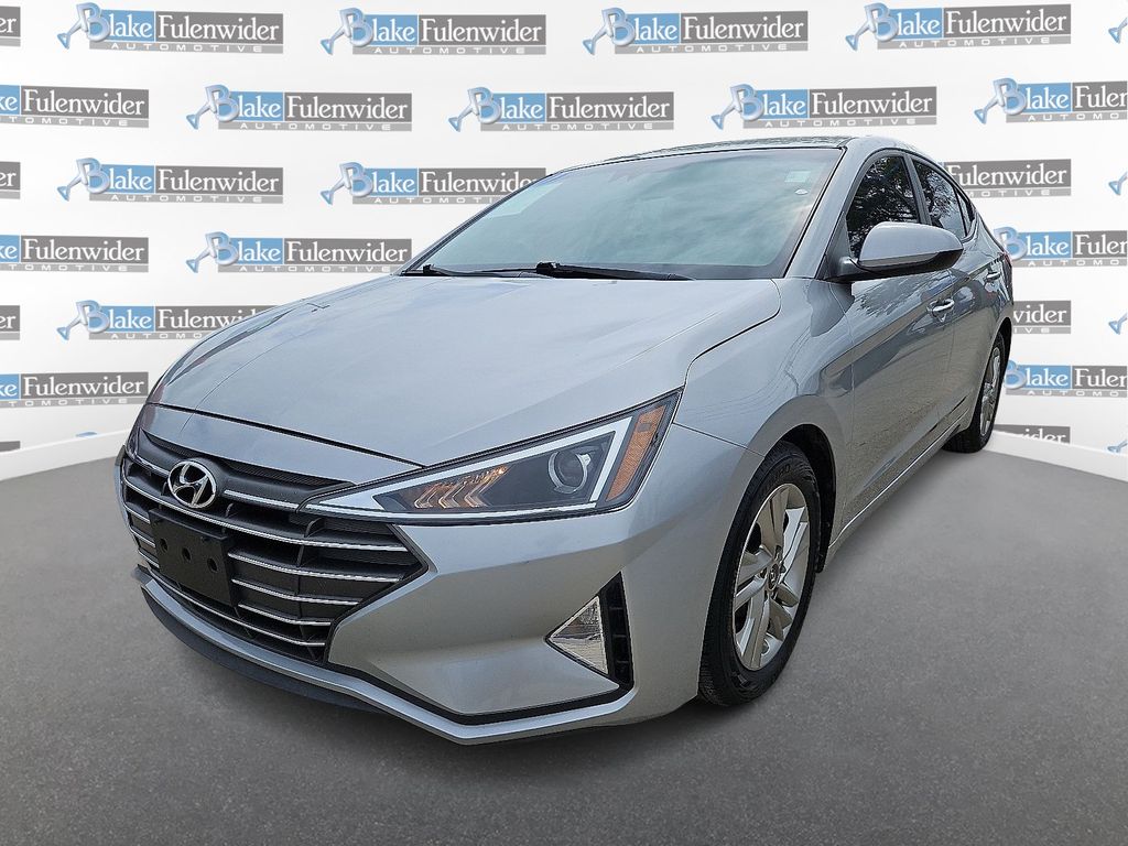 Stellar Silver 2020 Hyundai Elantra SEL FWD Sedan Front-Wheel Drive Continuously Variable Transmission