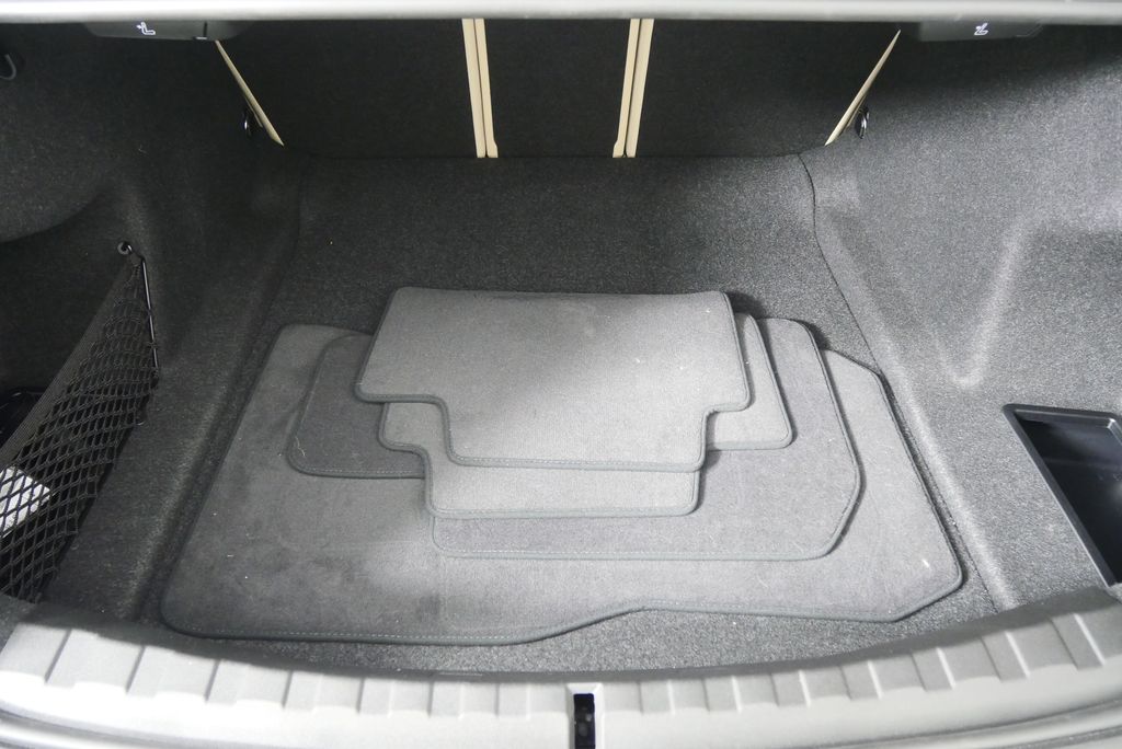 Thumbnail: 2023 BMW 3 Series - 17