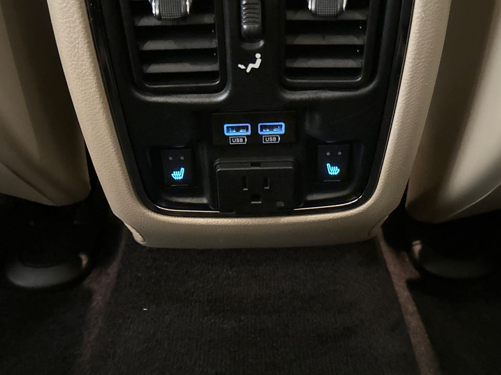 Used 2017 Red Jeep Limited image 30