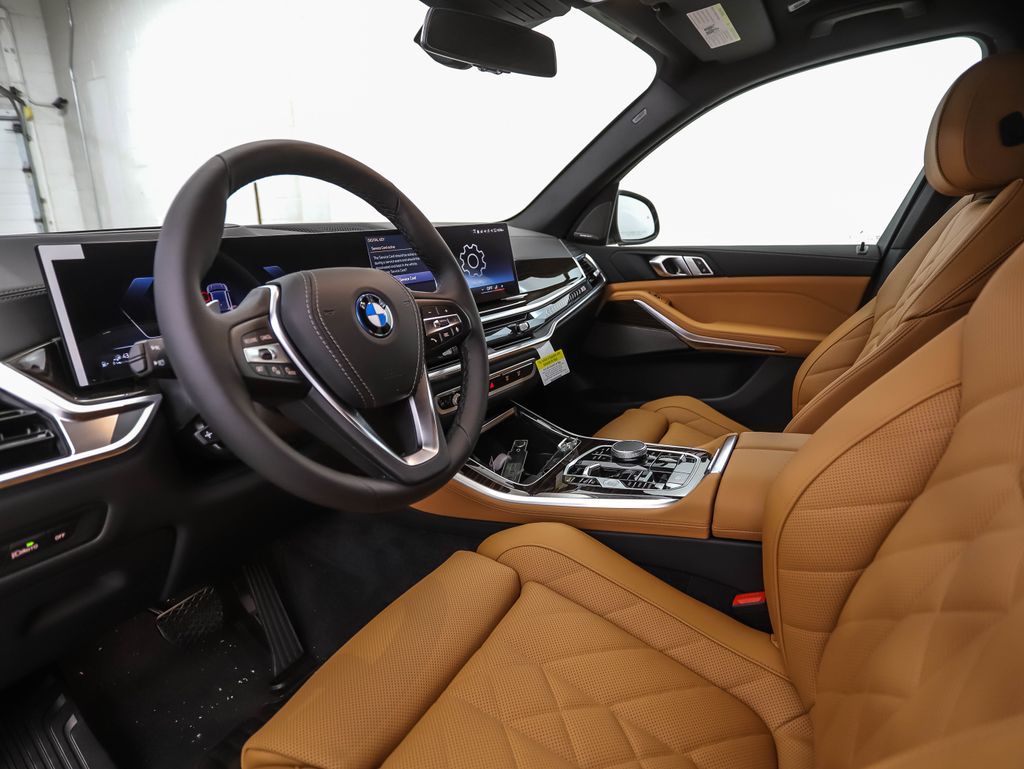 Thumbnail: 2026 BMW X5 - 10